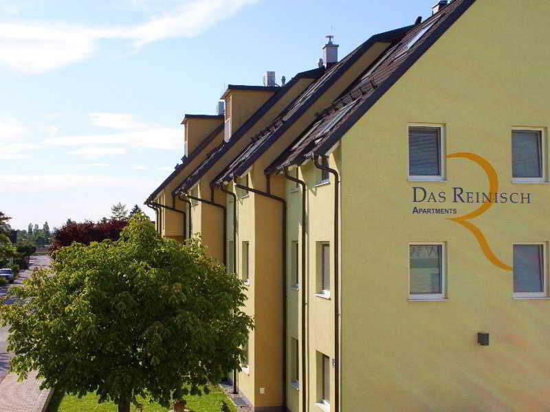 Das Reinisch Hotel - Near Vienna Airport Schwechat Exterior photo